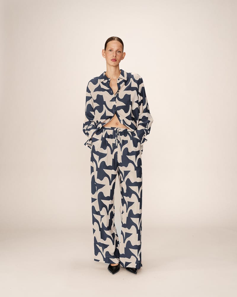 trousers-marine-pavot TROUSERS MARINE PAVOT - Image 1