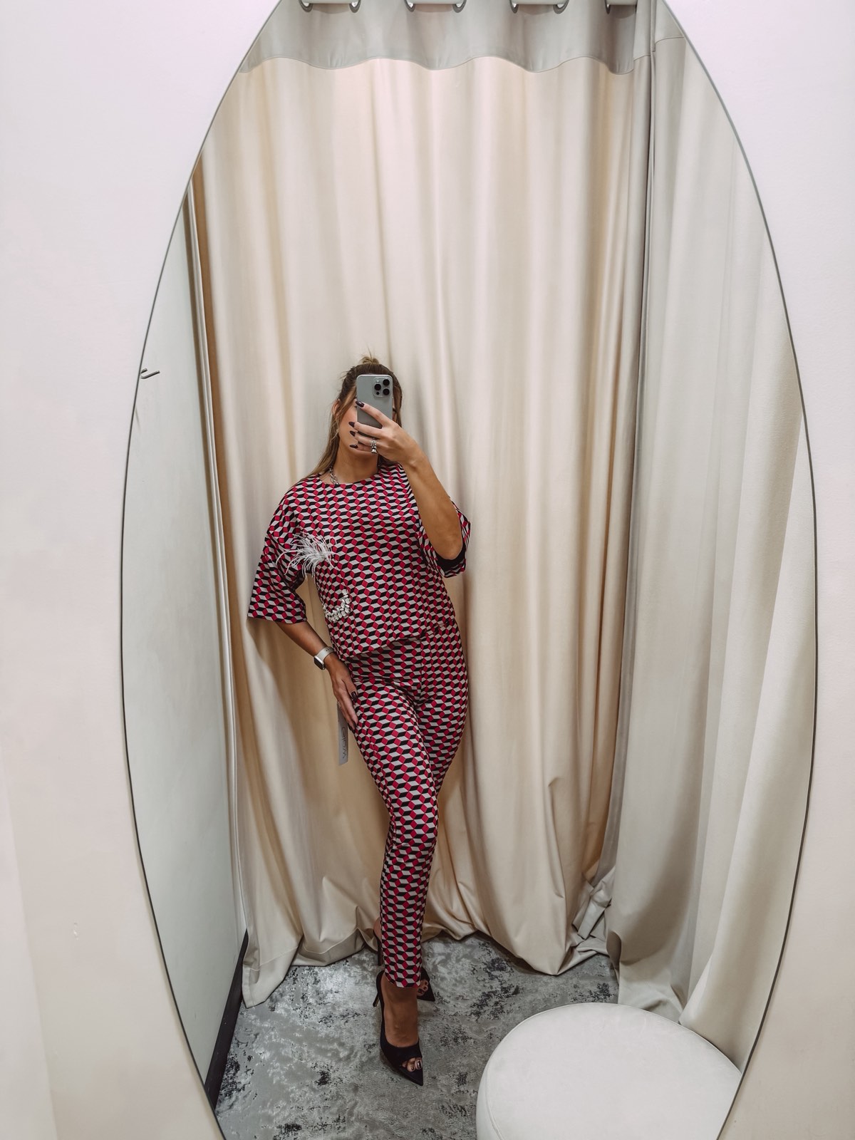 viber_image_2025-10-27_11-52-29-844 Gold Glow Print Crepe (Set) - Image 1