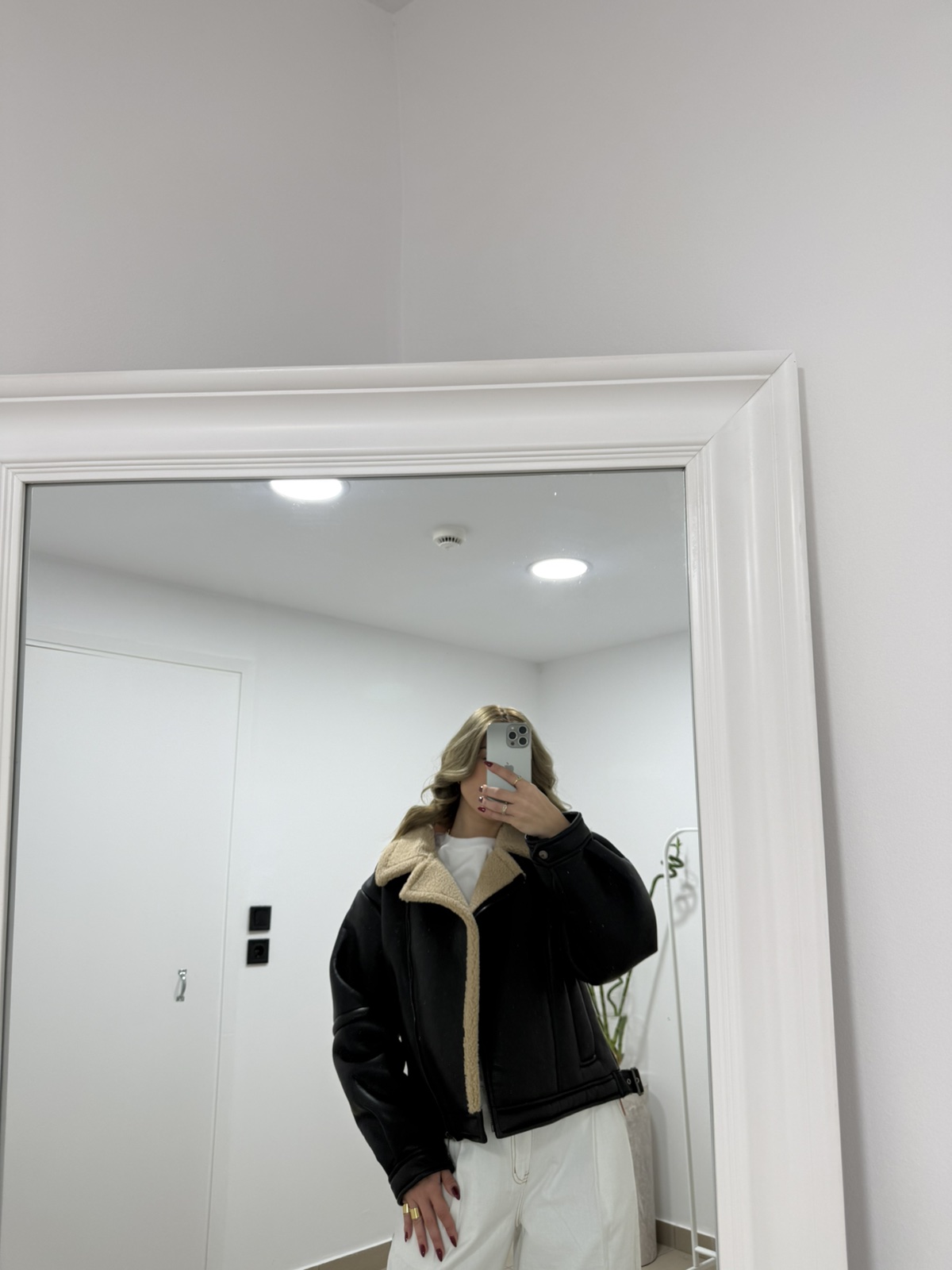 viber_image_2026-02-11_17-14-27-288 Megan Jacket - Image 1