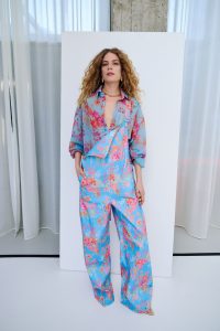 Sunspell light blue denim jumpsuit - Image 2