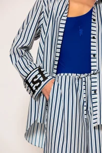 Akti Oversized Πουκάμισο Ρίγα Ποπλίνα με τσέπες και τύπωμα logo - Image 3