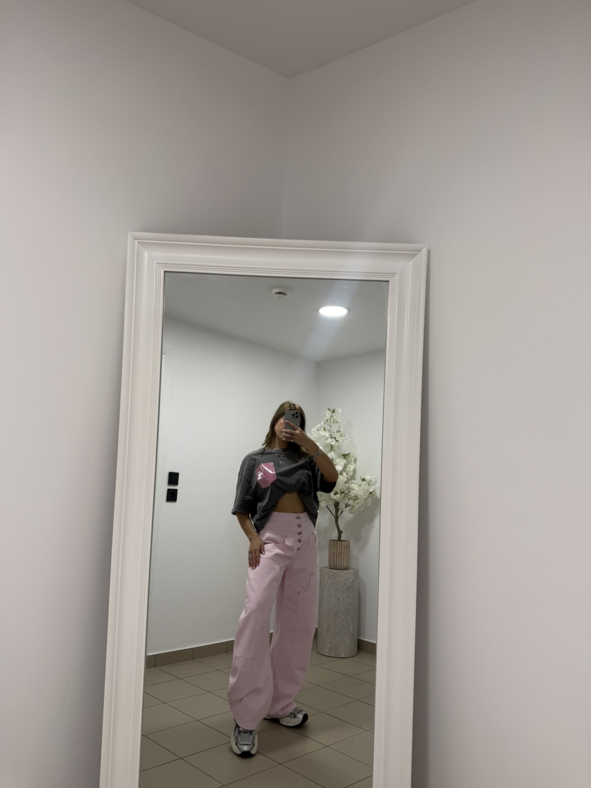 viber_image_2026-04-02_17-24-41-364 Almond Pants - Image 1