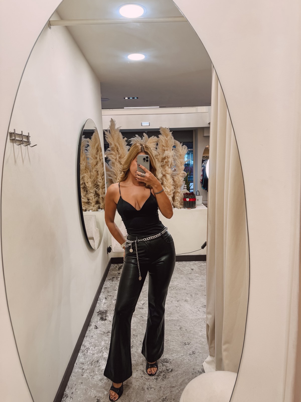 5004004 BOLD Faux Leather Pants - Image 1